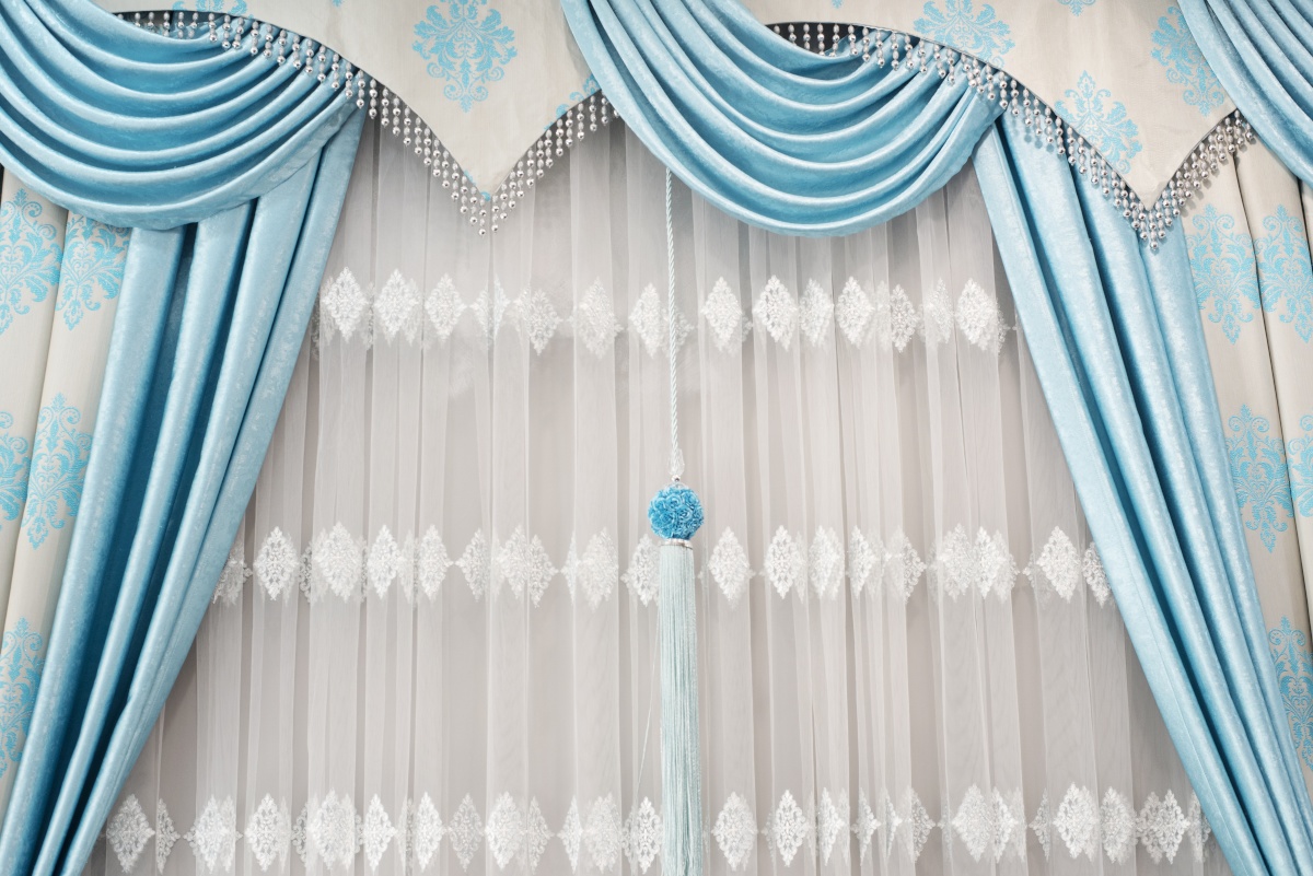 Пошив мягкого ламбрекена на ленте - изображение 1 - заказать онлайн в салоне штор Benone в Раменском